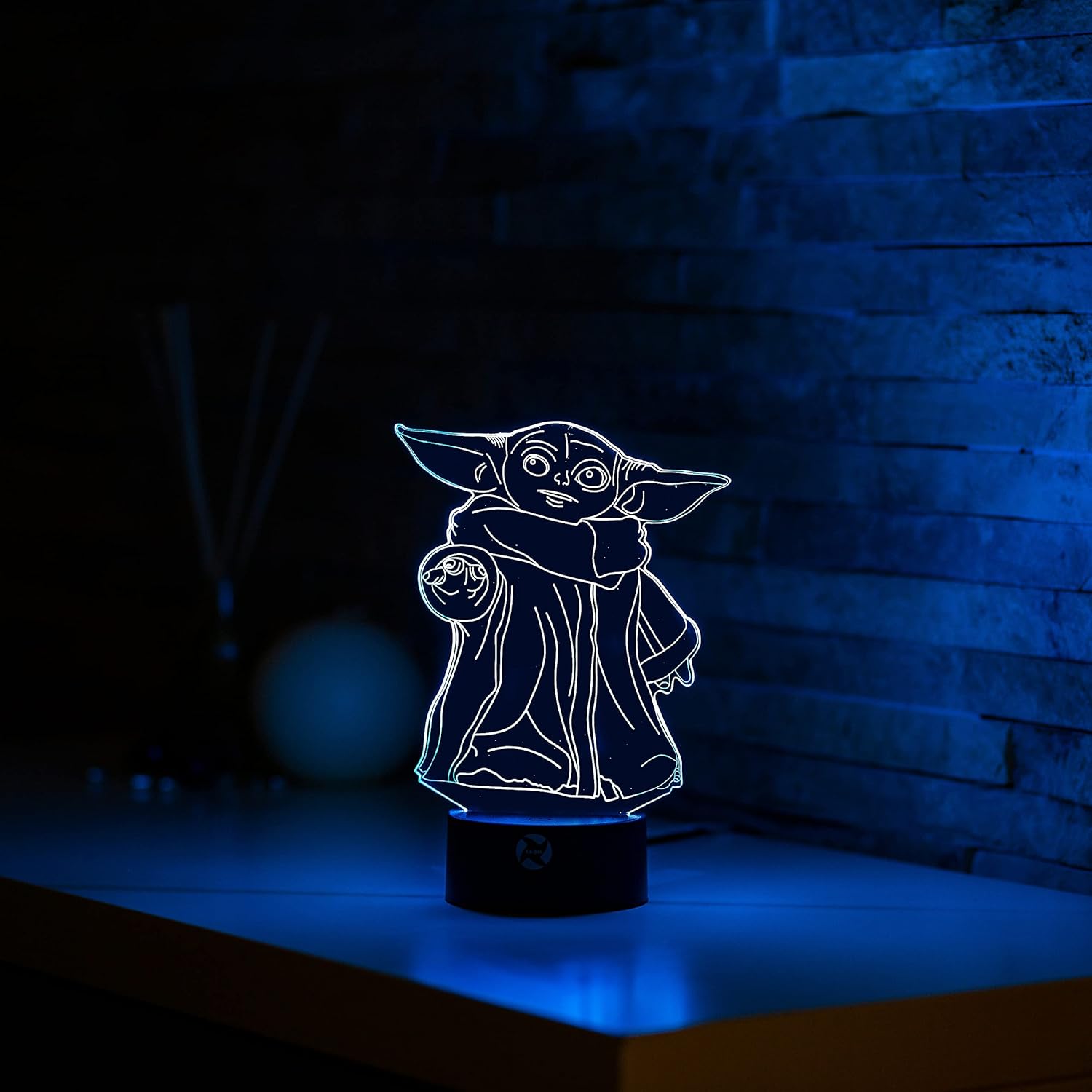 HNL-003 - Holographic LED Lamp - Baby Yoda - Image 3