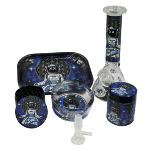 WP-GS-001 - Water Pipe Gift Set (8 in 1) Astronaut